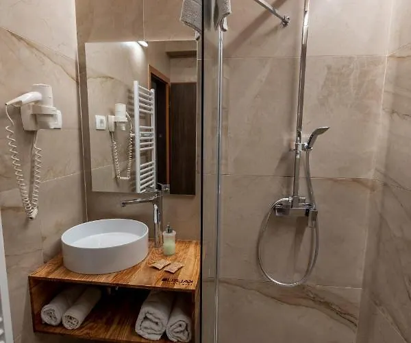 Πανσιόν Angelo Κόπερ